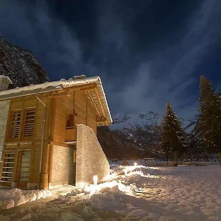 Pietre Gemelle Lägenhetshotell 4*
