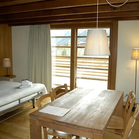 Hotel apartamentowy Pietre Gemelle Alagna Valsesia