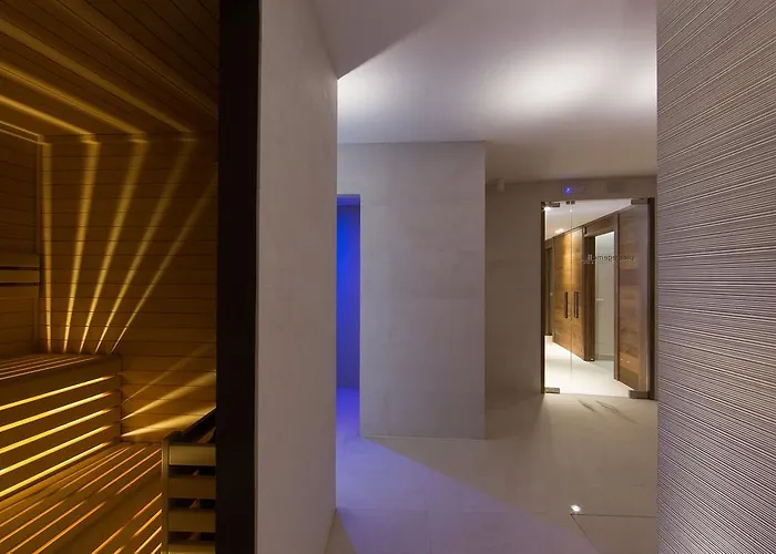 Pietre Gemelle Aparthotel 3*