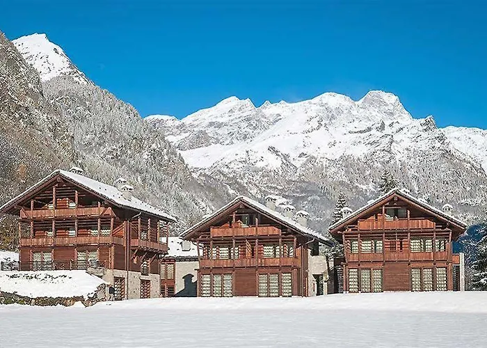 Aparthotel Pietre Gemelle 3*